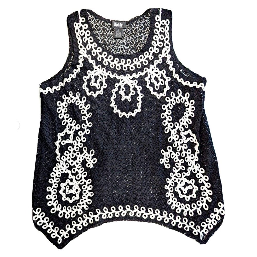 Objects D'Art Shell Top Woman Size 1X Black Lace Semi Sheer White Embroidery